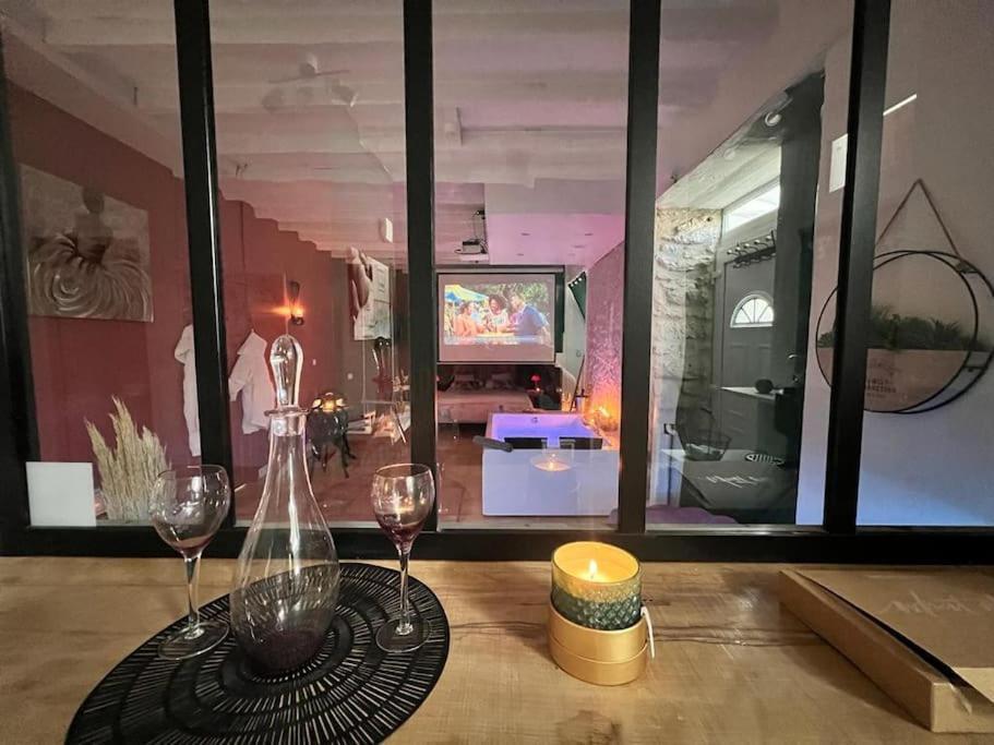 Suite Romance - Jacuzzi Moret-sur-Loing Dış mekan fotoğraf