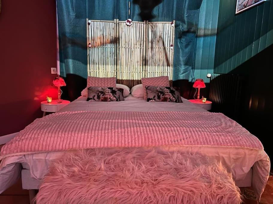 Suite Romance - Jacuzzi Moret-sur-Loing Dış mekan fotoğraf